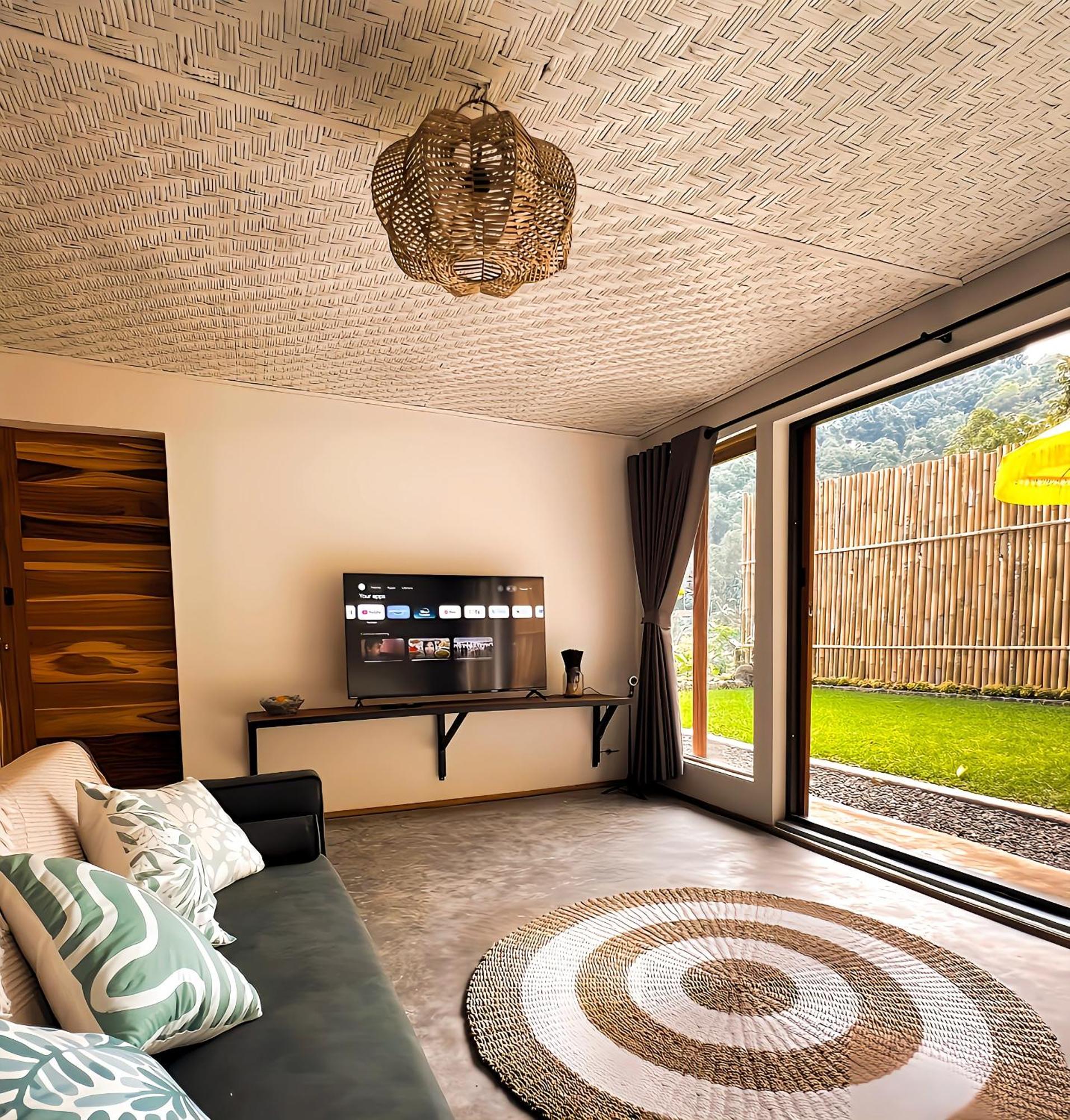 Little Munduk, Full Private Villa Εξωτερικό φωτογραφία